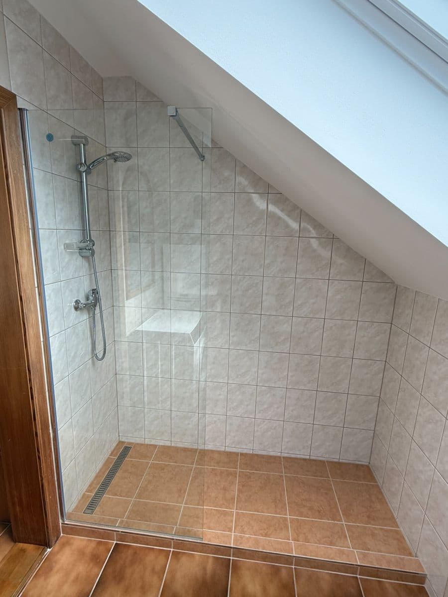 Prenájom bytu 2-izbový 52 m², V Aleji, Rudná, Středočeský kraj Prenájom bytu 2-izbový 52 m², V Aleji, Rudná, Středočeský kraj