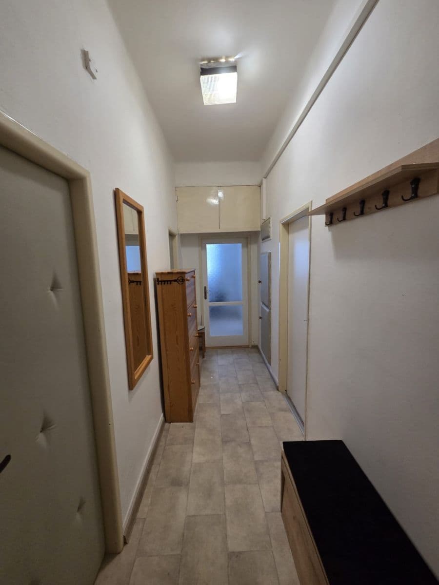 Prenájom bytu 2-izbový 55 m², Bělohorská, Praha, Praha Prenájom bytu 2-izbový 55 m², Bělohorská, Praha, Praha