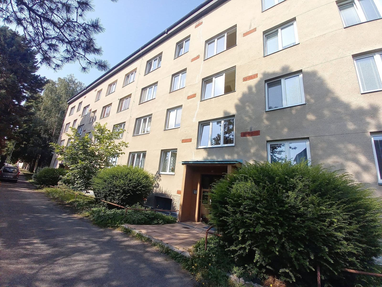 Prenájom bytu 3-izbový 89 m², Smetanova, Votice, Středočeský kraj Prenájom bytu 3-izbový 89 m², Smetanova, Votice, Středočeský kraj