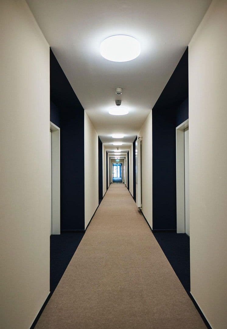 Prenájom bytu 1-izbový 20 m², Frankfurt, Hesensko Prenájom bytu 1-izbový 20 m², Frankfurt, Hesensko