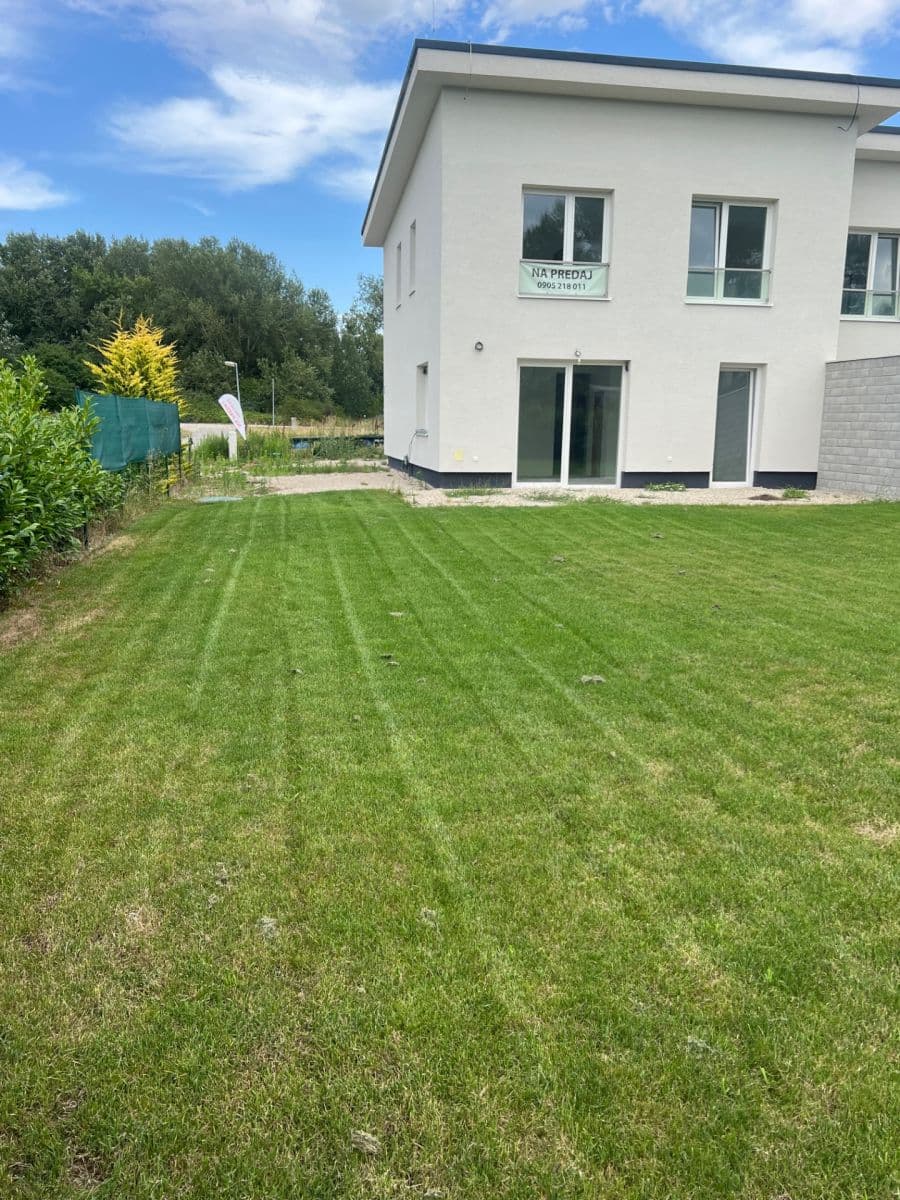 Predaj domu 142 m², pozemek 385 m², Vojka nad Dunajom, Trnavský kraj Predaj domu 142 m², pozemek 385 m², Vojka nad Dunajom, Trnavský kraj