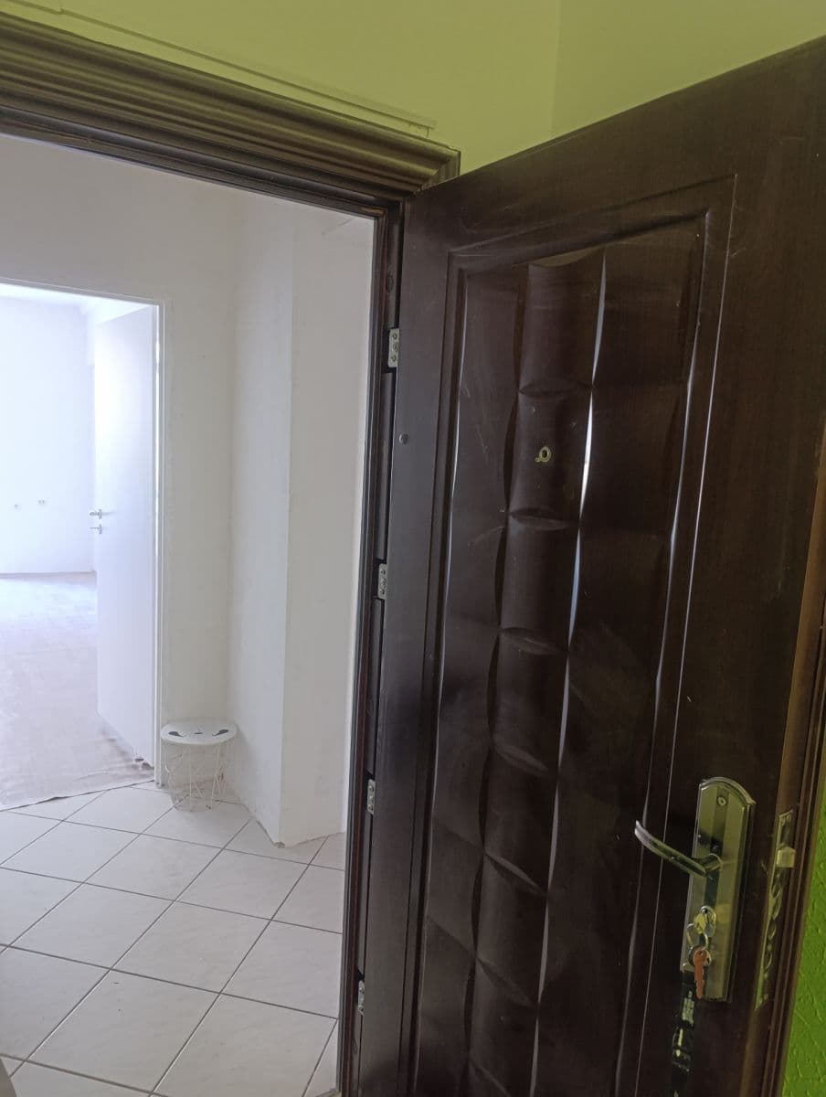 Predaj bytu 2-izbový 56 m², K. Čapka, Karlovy Vary, Karlovarský kraj Predaj bytu 2-izbový 56 m², K. Čapka, Karlovy Vary, Karlovarský kraj