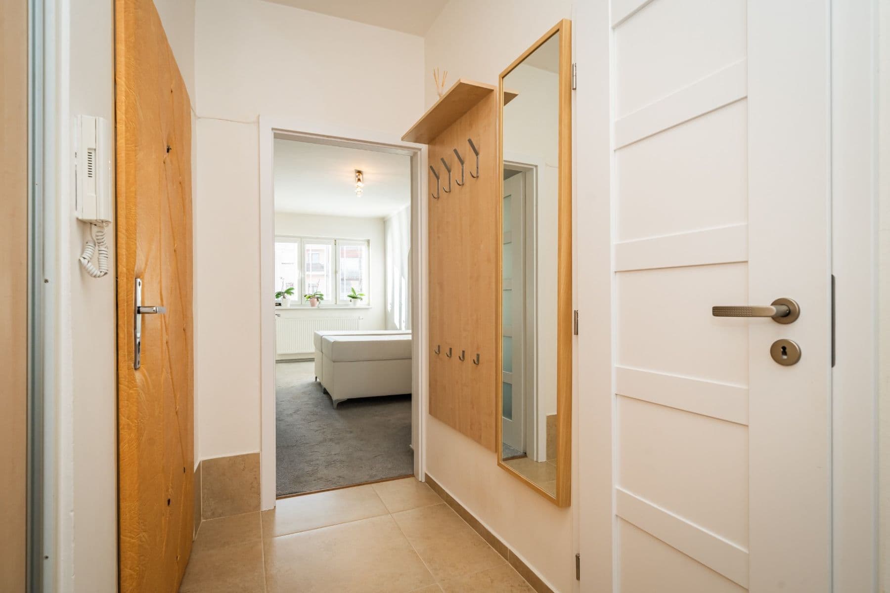 Prenájom bytu 2-izbový 59 m², Freyova, Praha, Praha Prenájom bytu 2-izbový 59 m², Freyova, Praha, Praha