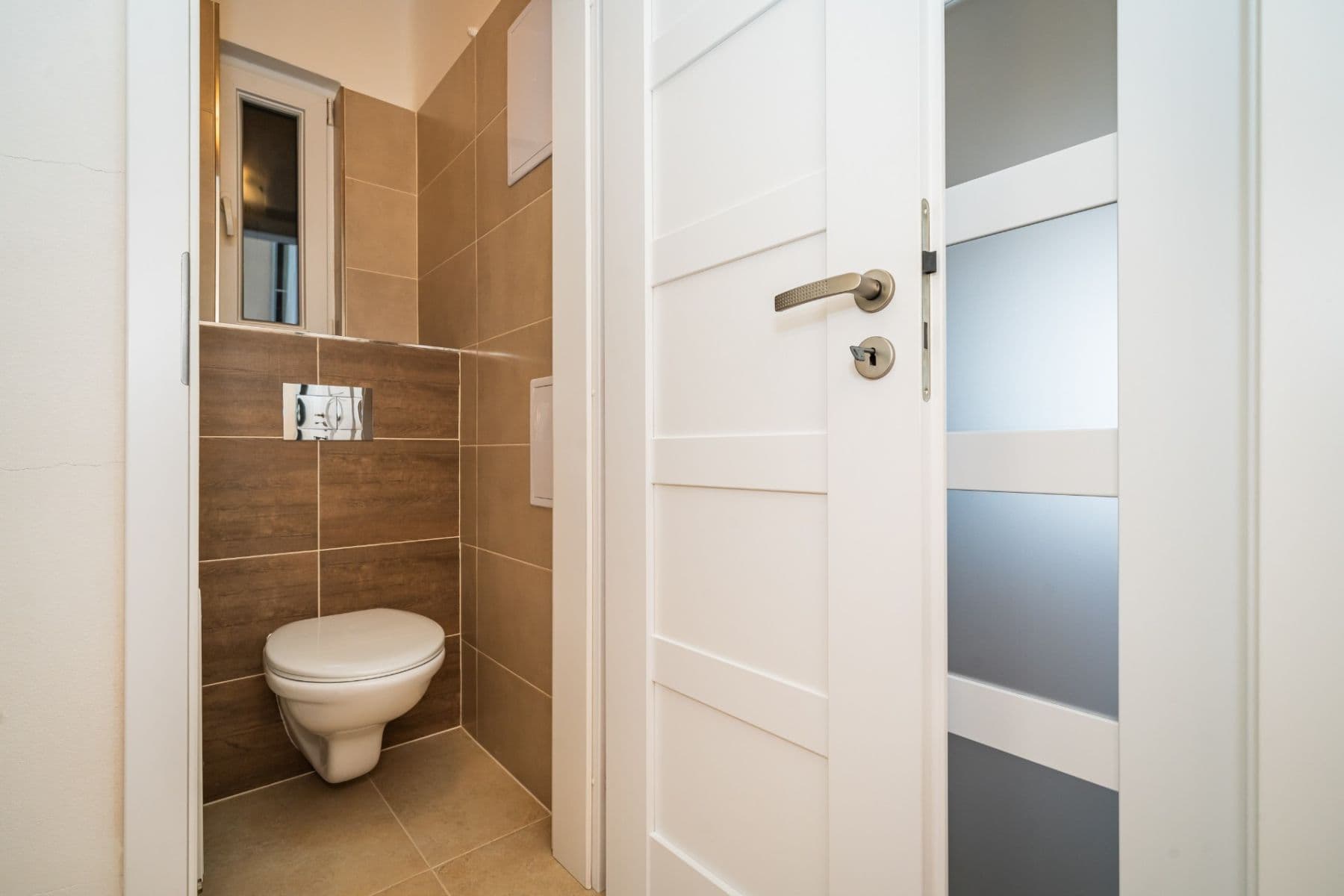 Prenájom bytu 2-izbový 59 m², Freyova, Praha, Praha Prenájom bytu 2-izbový 59 m², Freyova, Praha, Praha