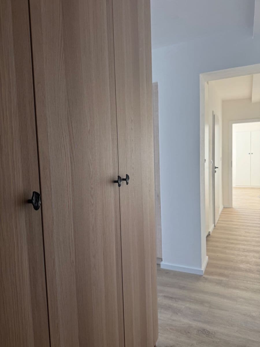 Predaj bytu 3-izbový 71 m², Evropská, Praha, Praha Predaj bytu 3-izbový 71 m², Evropská, Praha, Praha