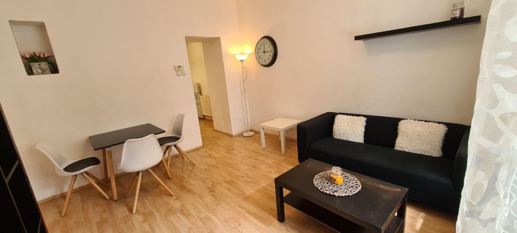 Prenájom bytu 2-izbový 48 m², Pod Pramenem, Praha, Praha Prenájom bytu 2-izbový 48 m², Pod Pramenem, Praha, Praha