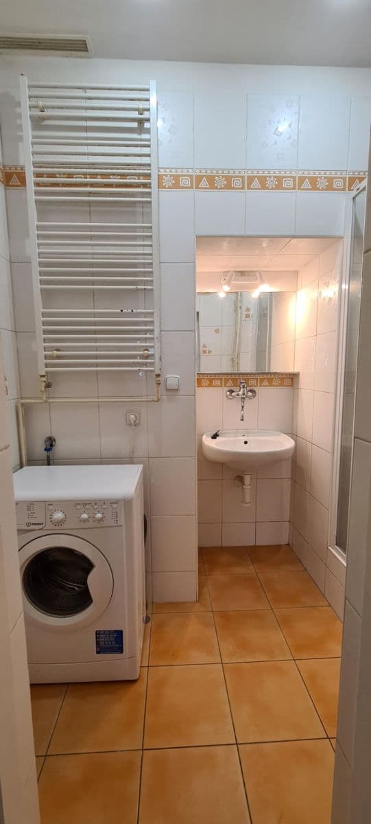 Prenájom bytu 2-izbový 48 m², Pod Pramenem, Praha, Praha Prenájom bytu 2-izbový 48 m², Pod Pramenem, Praha, Praha