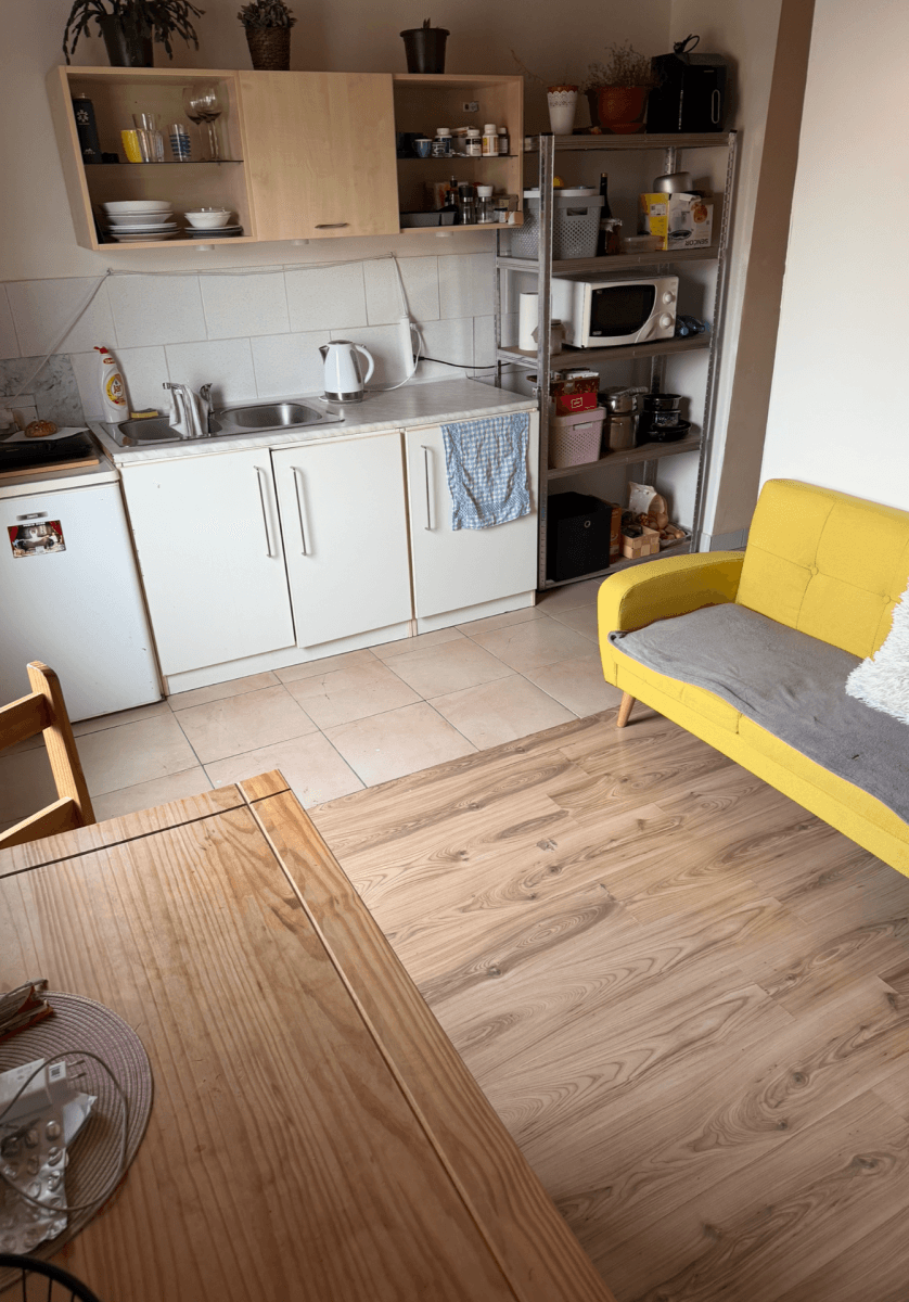 Prenájom bytu 2-izbový 45 m², Pod třešňovkou, Praha, Praha Prenájom bytu 2-izbový 45 m², Pod třešňovkou, Praha, Praha
