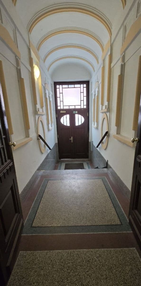 Predaj bytu 2-izbový 57 m², U Průhonu, Praha, Praha Predaj bytu 2-izbový 57 m², U Průhonu, Praha, Praha