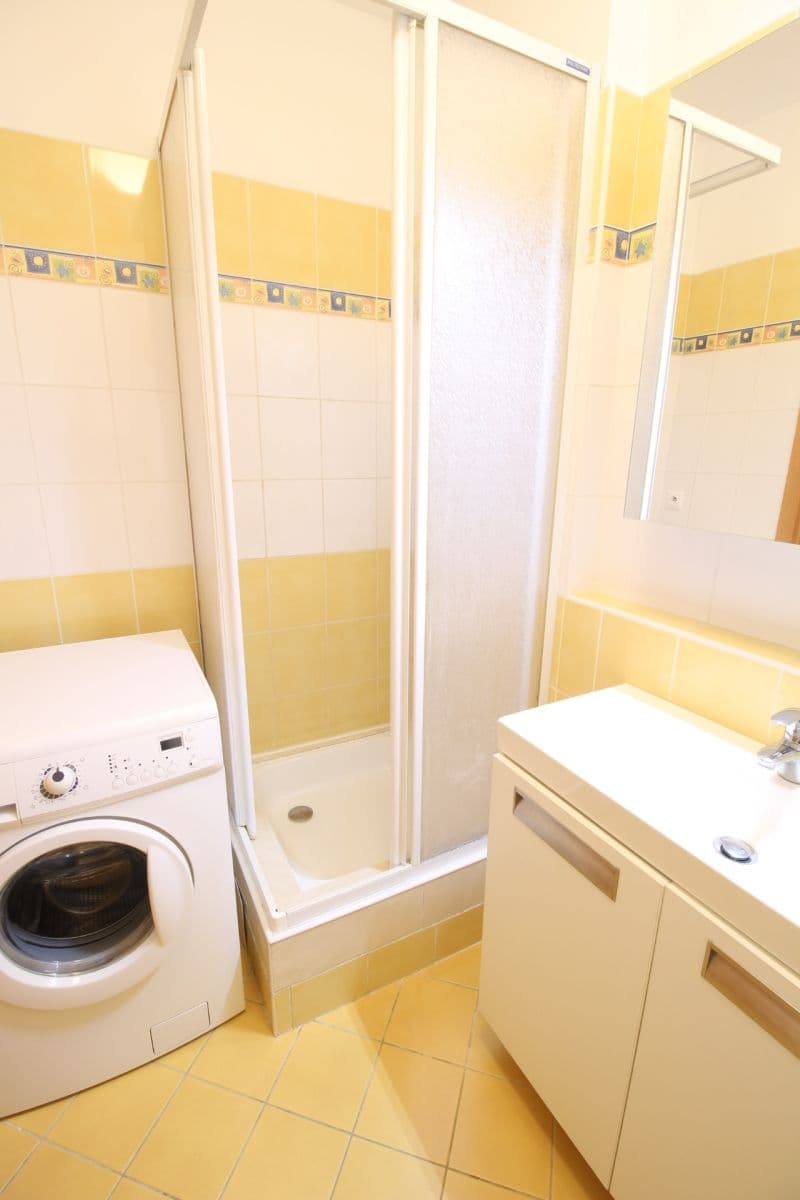 Prenájom bytu 2-izbový 39 m², Václava Rady, Praha, Praha Prenájom bytu 2-izbový 39 m², Václava Rady, Praha, Praha