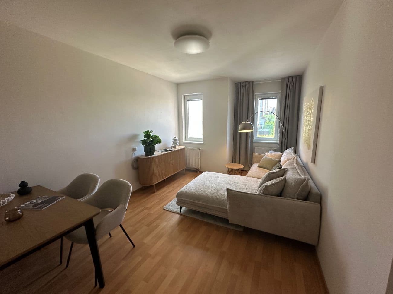 Prenájom bytu 3-izbový 76 m², Dalmatská, Úvaly, Středočeský kraj Prenájom bytu 3-izbový 76 m², Dalmatská, Úvaly, Středočeský kraj