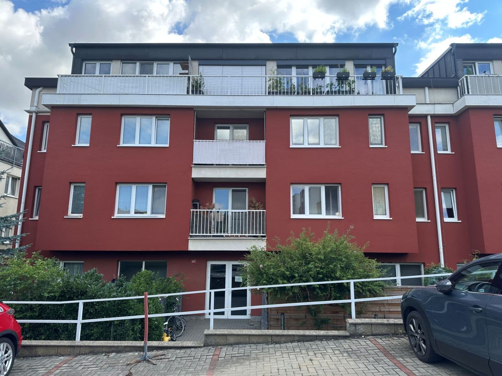 Prenájom bytu 3-izbový 76 m², Dalmatská, Úvaly, Středočeský kraj Prenájom bytu 3-izbový 76 m², Dalmatská, Úvaly, Středočeský kraj