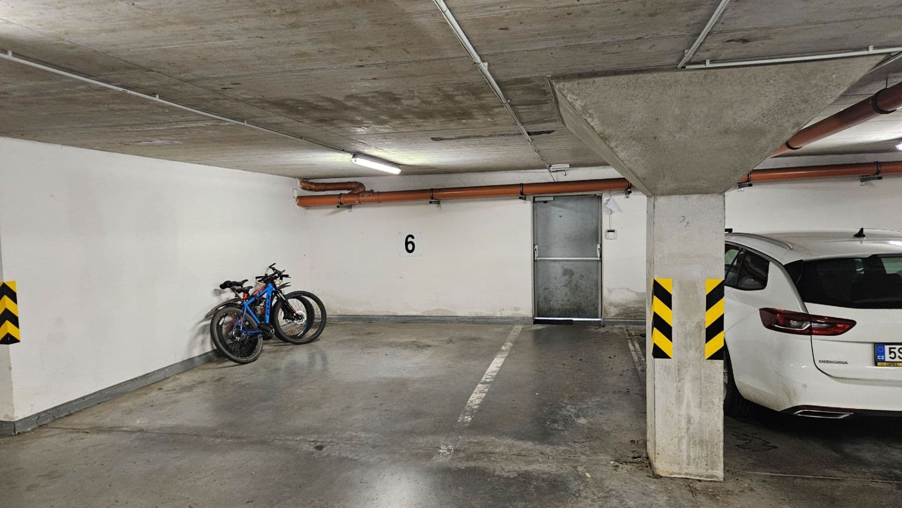 Prenájom bytu 3-izbový 76 m², Dalmatská, Úvaly, Středočeský kraj Prenájom bytu 3-izbový 76 m², Dalmatská, Úvaly, Středočeský kraj