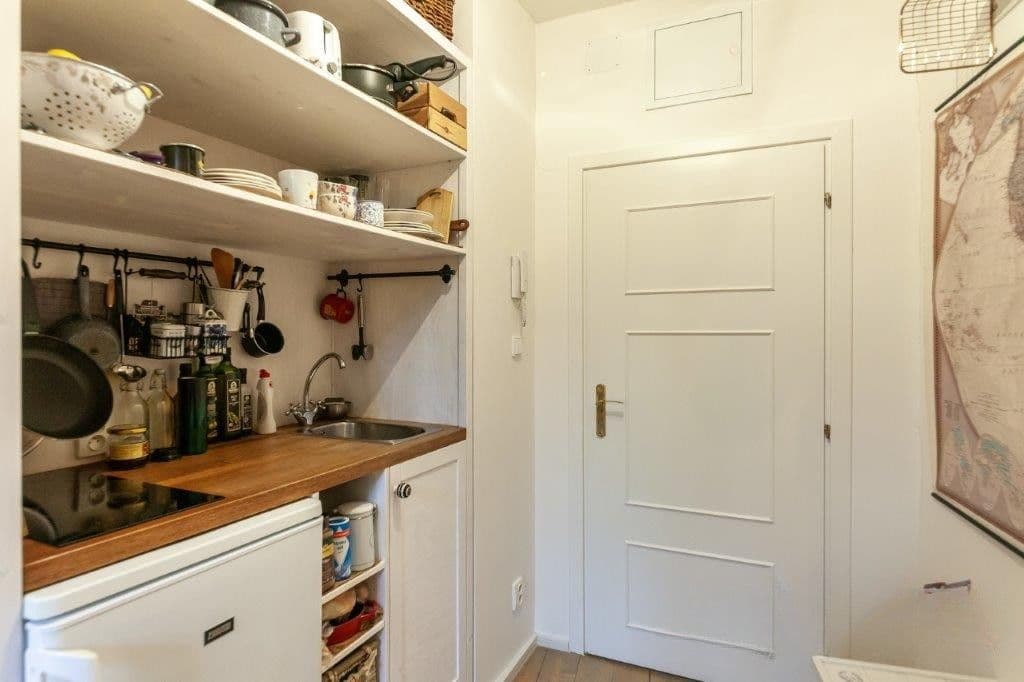 Prenájom bytu 1-izbový 26 m², U Pernikářky, Praha, Praha Prenájom bytu 1-izbový 26 m², U Pernikářky, Praha, Praha