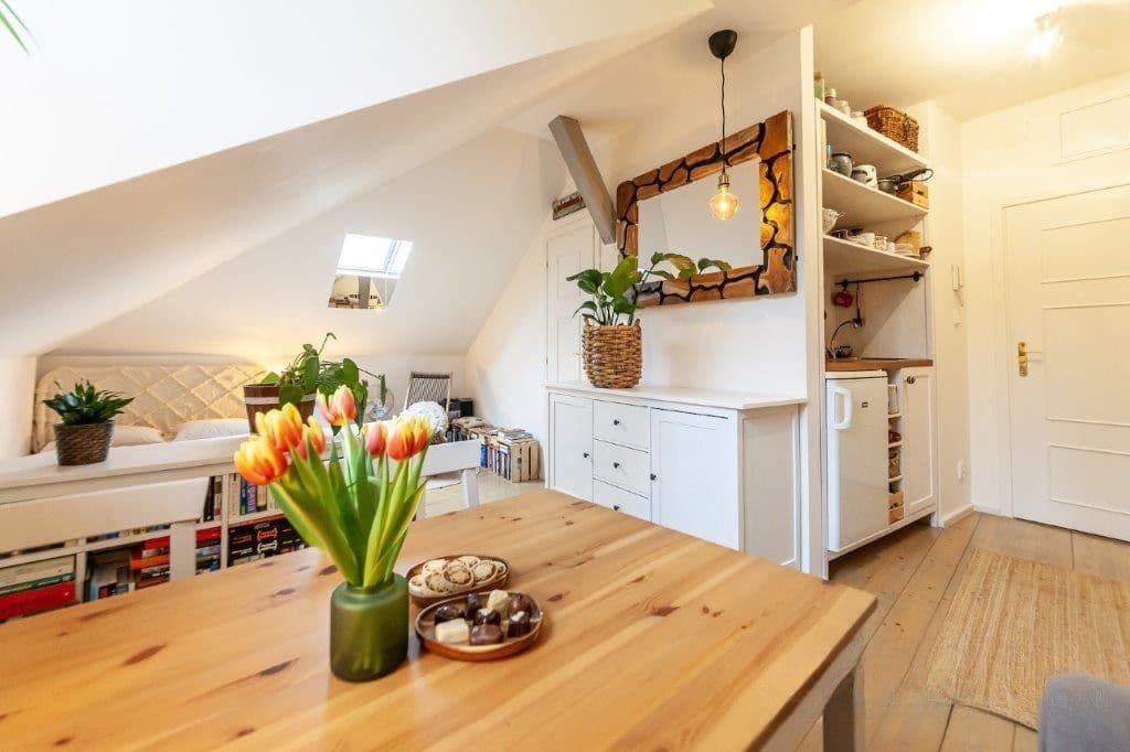 Prenájom bytu 1-izbový 26 m², U Pernikářky, Praha, Praha Prenájom bytu 1-izbový 26 m², U Pernikářky, Praha, Praha