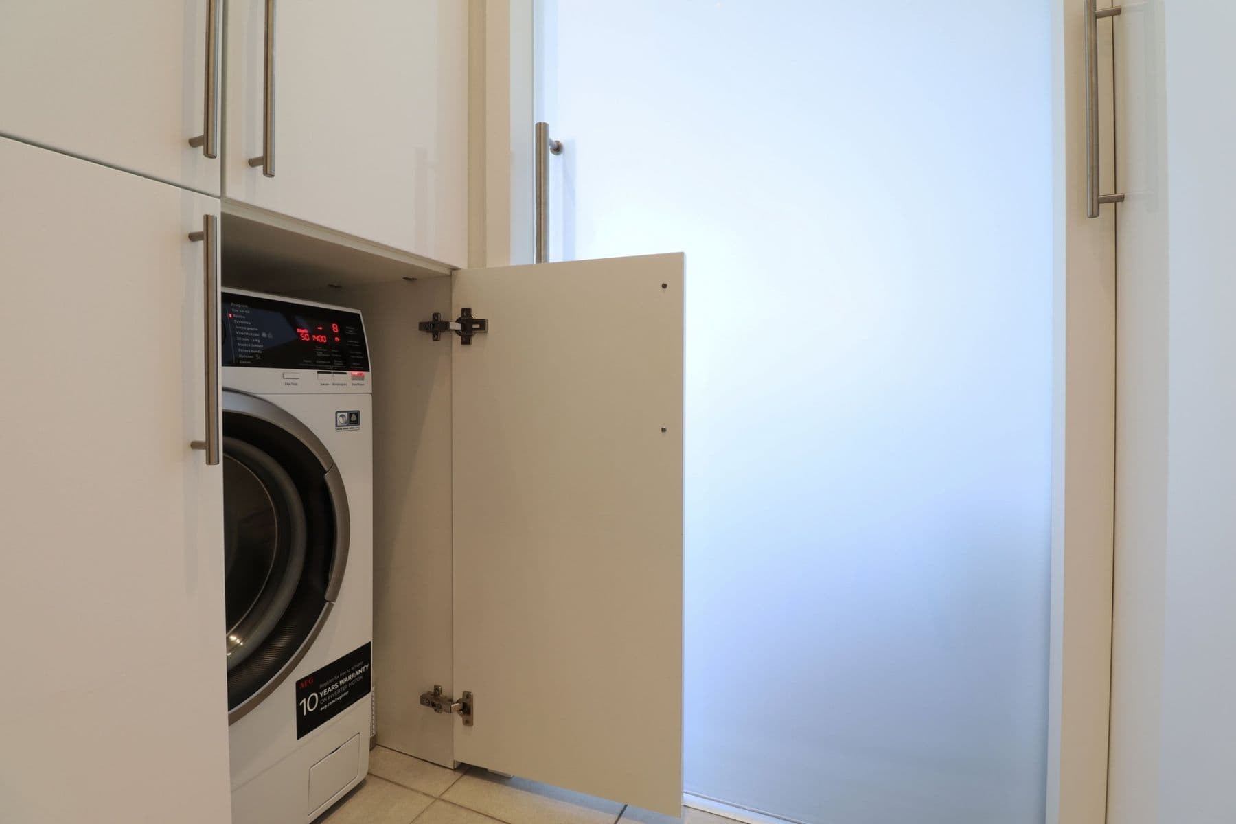 Prenájom bytu 1-izbový 27 m², Otradovická, Praha, Praha Prenájom bytu 1-izbový 27 m², Otradovická, Praha, Praha