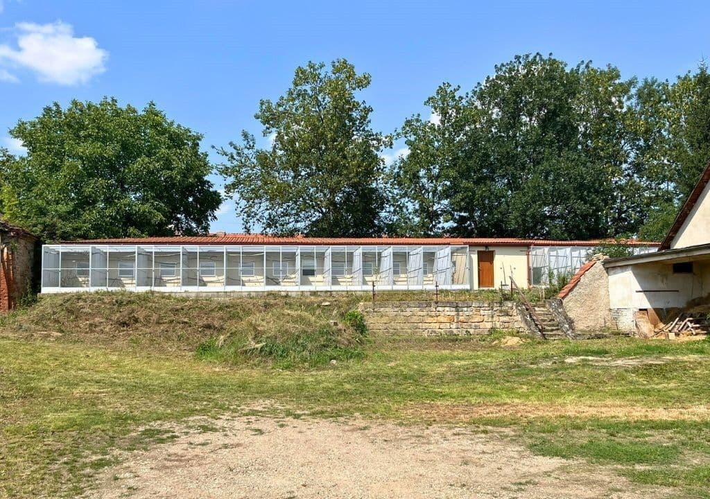 Predaj domu 207 m², pozemek 4.339 m², Černuc, Středočeský kraj Predaj domu 207 m², pozemek 4.339 m², Černuc, Středočeský kraj