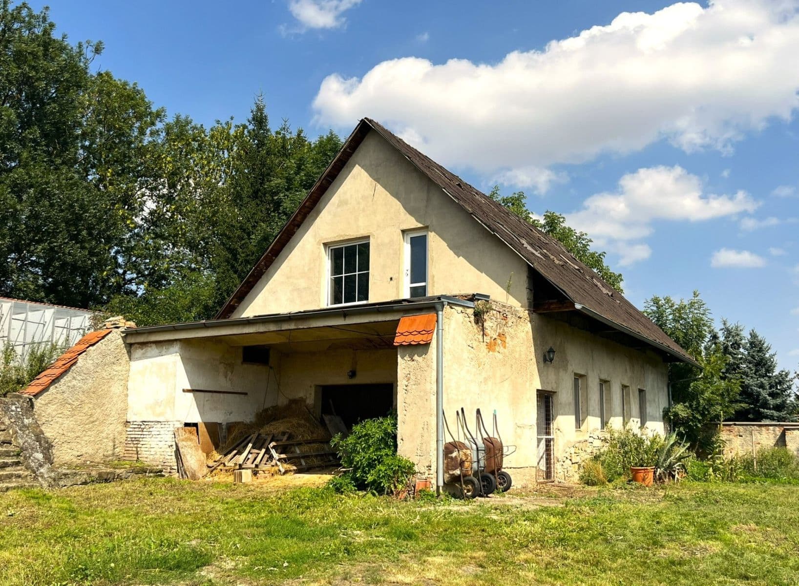 Predaj domu 207 m², pozemek 4.339 m², Černuc, Středočeský kraj Predaj domu 207 m², pozemek 4.339 m², Černuc, Středočeský kraj