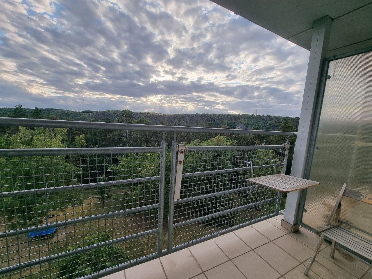 Prenájom bytu 2-izbový 49 m², Nad Údolím, Husinec, Středočeský kraj Prenájom bytu 2-izbový 49 m², Nad Údolím, Husinec, Středočeský kraj