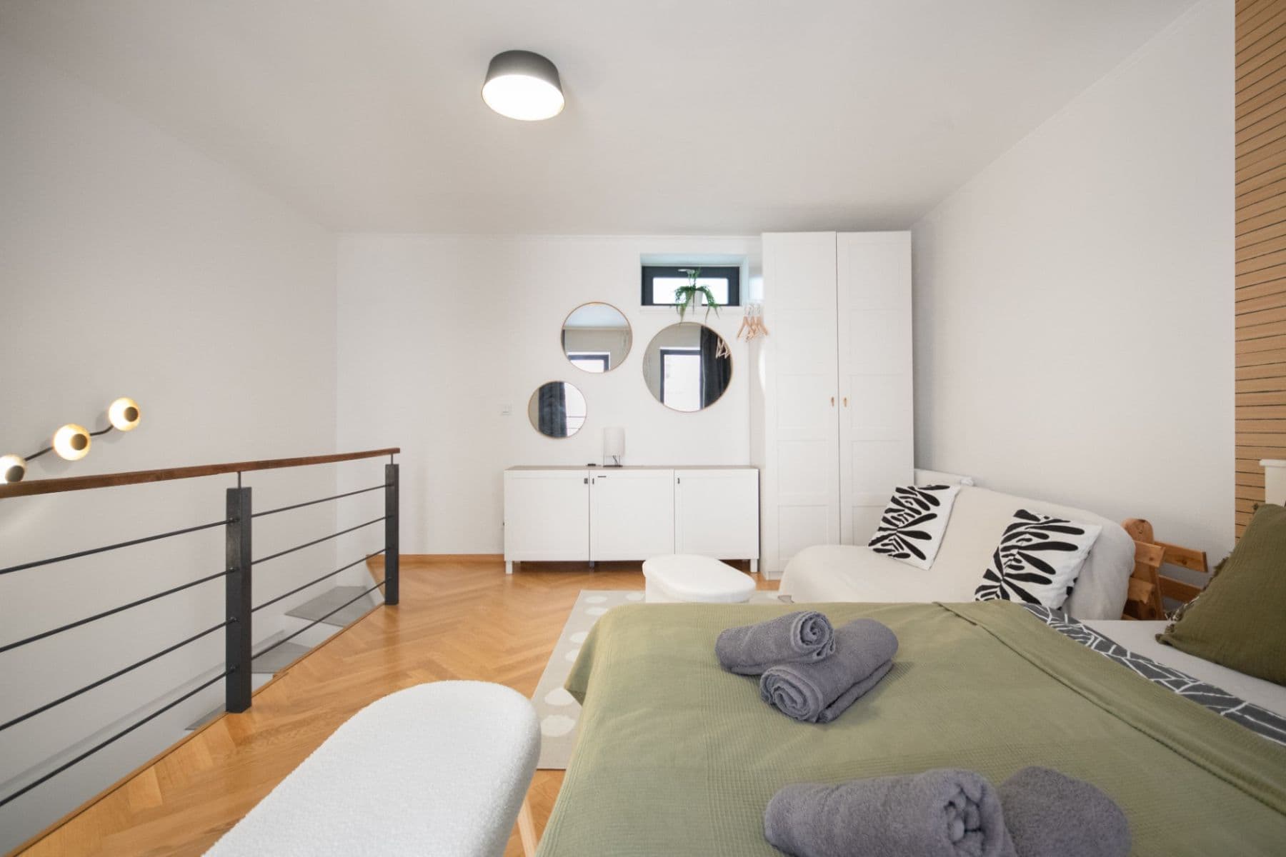 Prenájom bytu 2-izbový 46 m², Pernerova, Praha, Praha Prenájom bytu 2-izbový 46 m², Pernerova, Praha, Praha