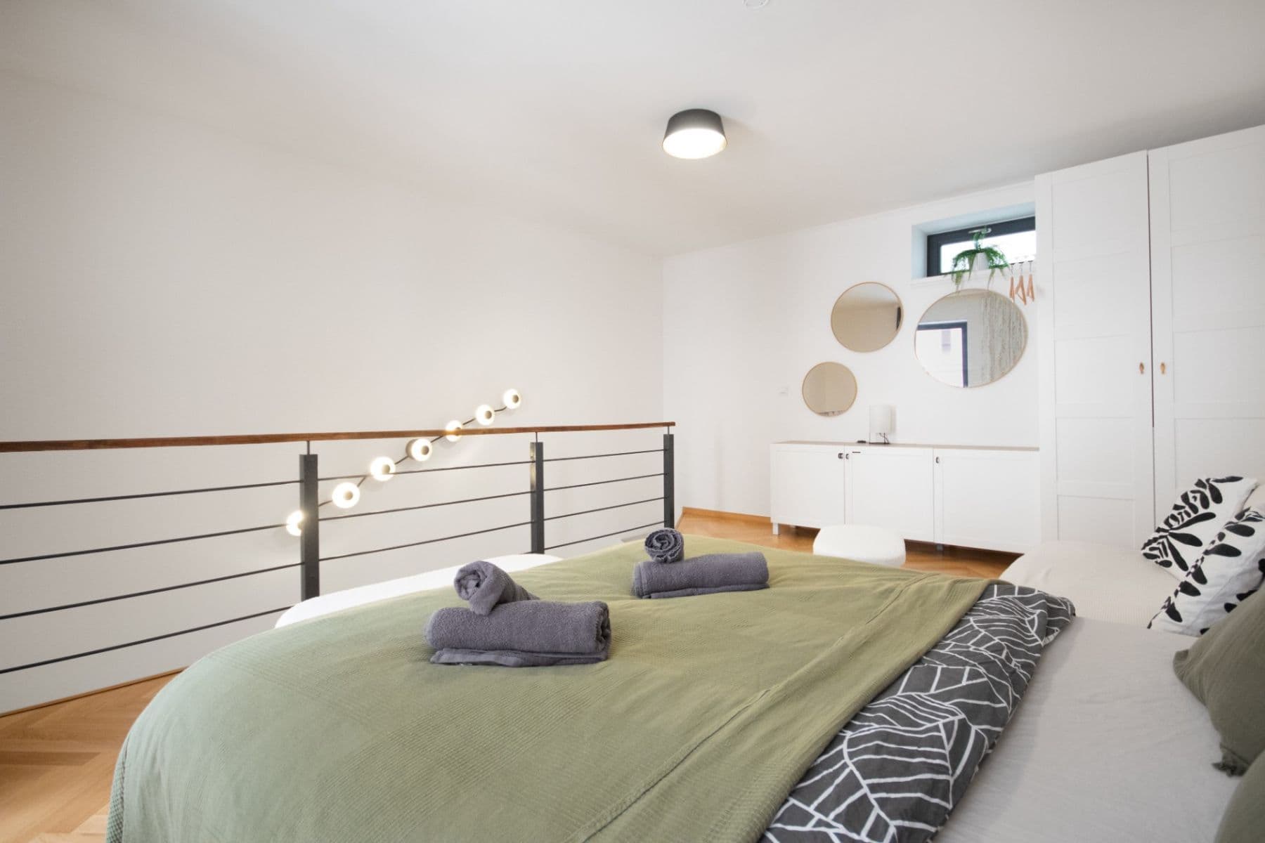 Prenájom bytu 2-izbový 46 m², Pernerova, Praha, Praha Prenájom bytu 2-izbový 46 m², Pernerova, Praha, Praha