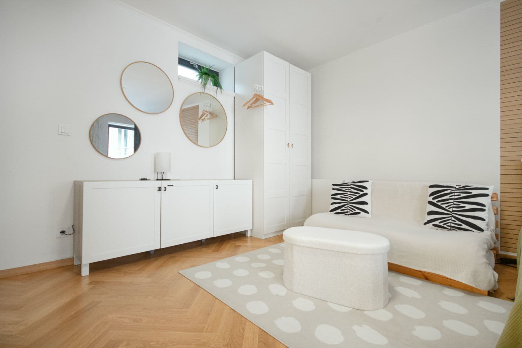 Prenájom bytu 2-izbový 46 m², Pernerova, Praha, Praha Prenájom bytu 2-izbový 46 m², Pernerova, Praha, Praha