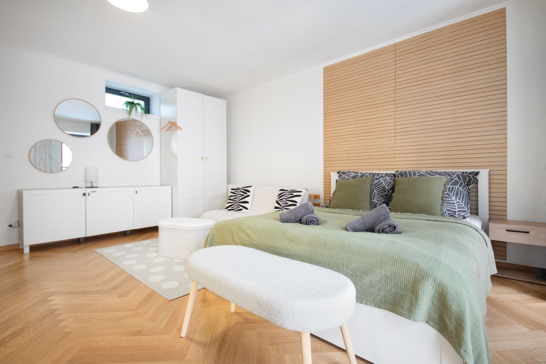 Prenájom bytu 2-izbový 46 m², Pernerova, Praha, Praha Prenájom bytu 2-izbový 46 m², Pernerova, Praha, Praha