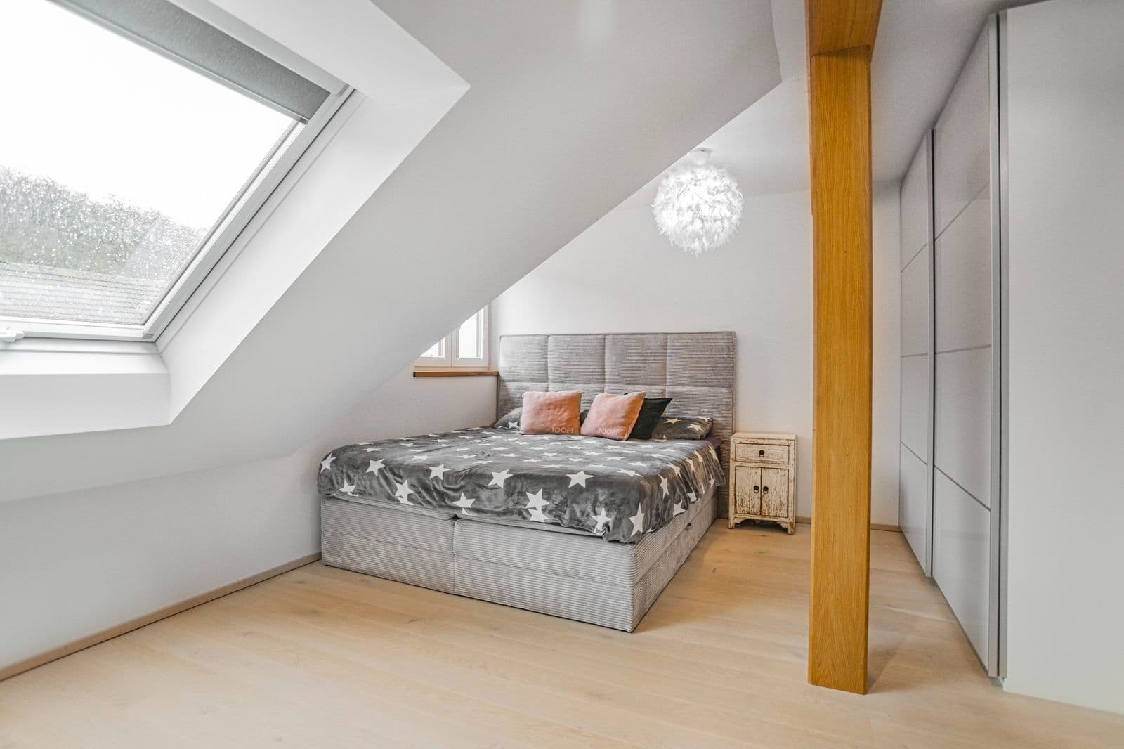 Prenájom bytu 3-izbový 105 m², Čechova, Kralupy nad Vltavou, Středočeský kraj Prenájom bytu 3-izbový 105 m², Čechova, Kralupy nad Vltavou, Středočeský kraj