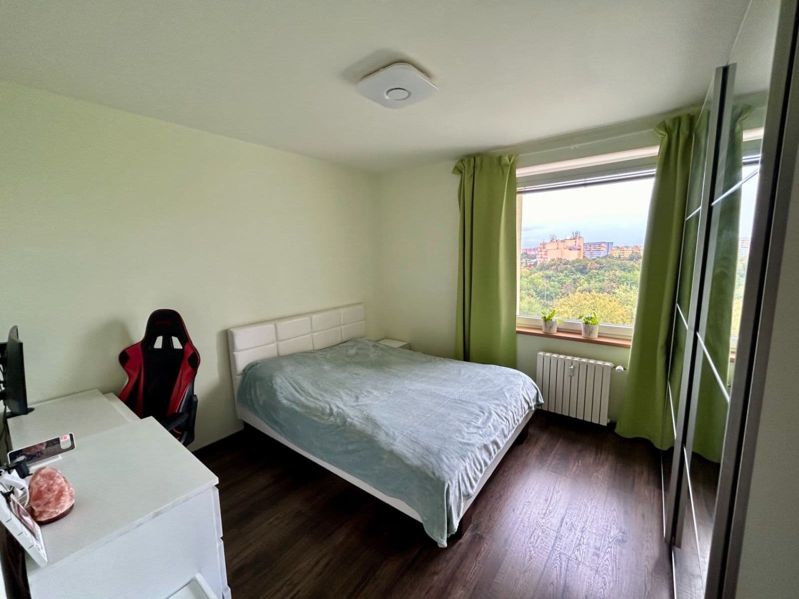Prenájom bytu 3-izbový 70 m², Černého, Praha, Praha Prenájom bytu 3-izbový 70 m², Černého, Praha, Praha
