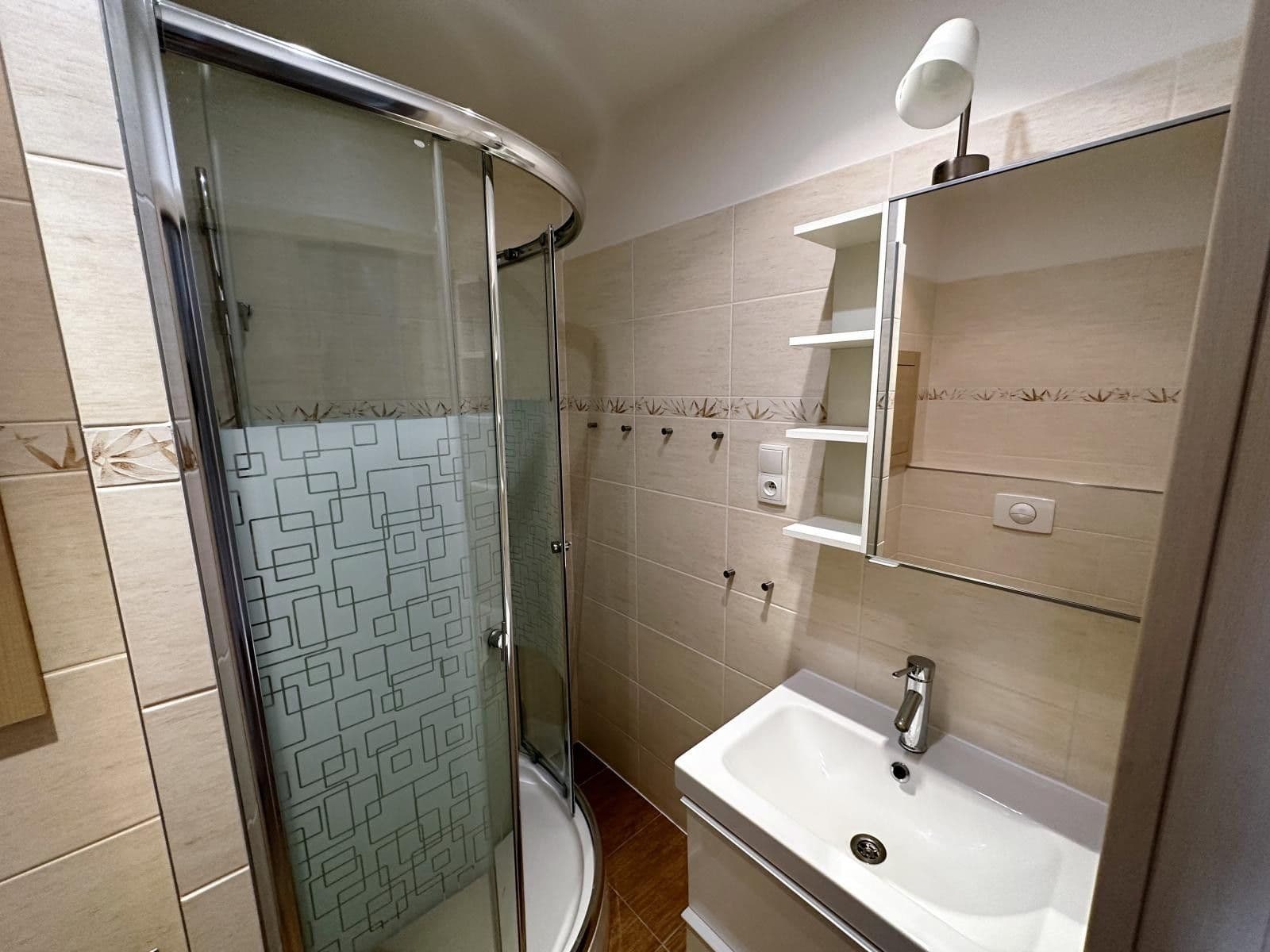 Predaj bytu 1-izbový 30 m², Vitošská, Praha, Praha Predaj bytu 1-izbový 30 m², Vitošská, Praha, Praha