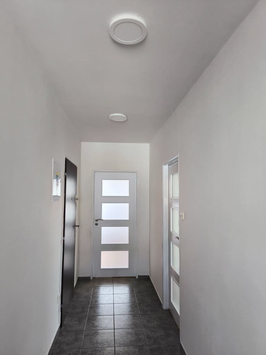 Prenájom bytu 3-izbový 95 m², Boleslavská, Sobotka, Královéhradecký kraj Prenájom bytu 3-izbový 95 m², Boleslavská, Sobotka, Královéhradecký kraj