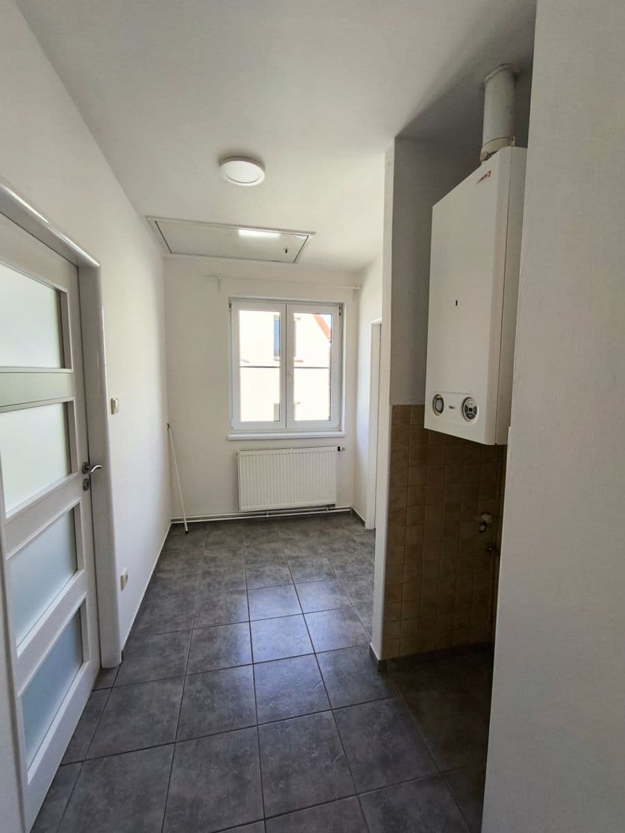 Prenájom bytu 3-izbový 95 m², Boleslavská, Sobotka, Královéhradecký kraj Prenájom bytu 3-izbový 95 m², Boleslavská, Sobotka, Královéhradecký kraj