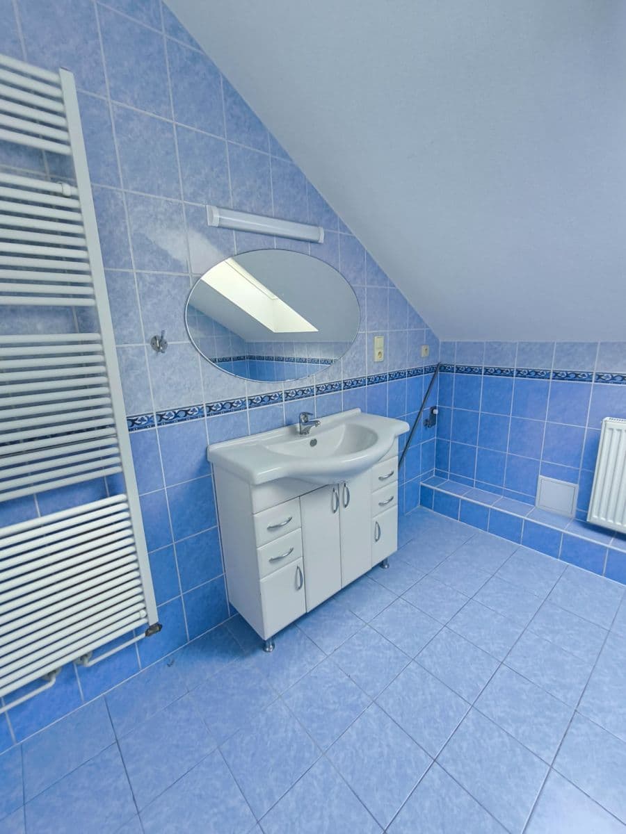 Prenájom bytu 3-izbový 95 m², Boleslavská, Sobotka, Královéhradecký kraj Prenájom bytu 3-izbový 95 m², Boleslavská, Sobotka, Královéhradecký kraj