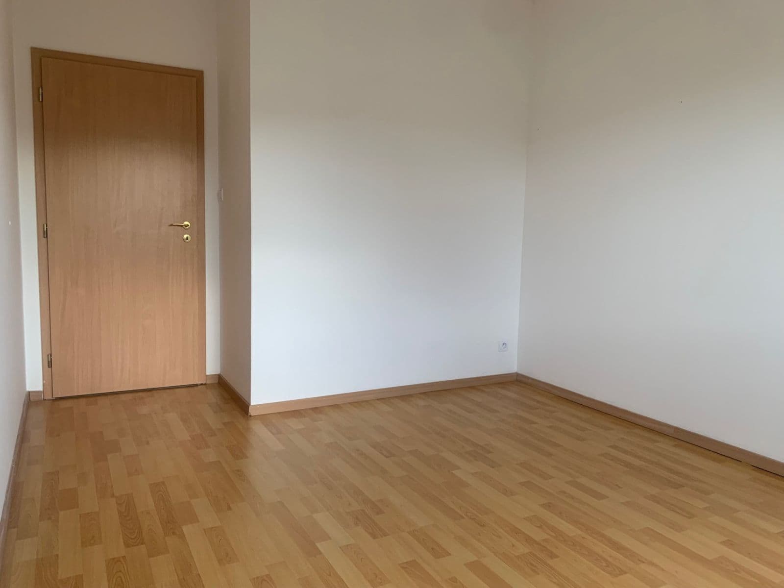 Prenájom bytu 2-izbový 48 m², Werichova, Praha, Praha Prenájom bytu 2-izbový 48 m², Werichova, Praha, Praha