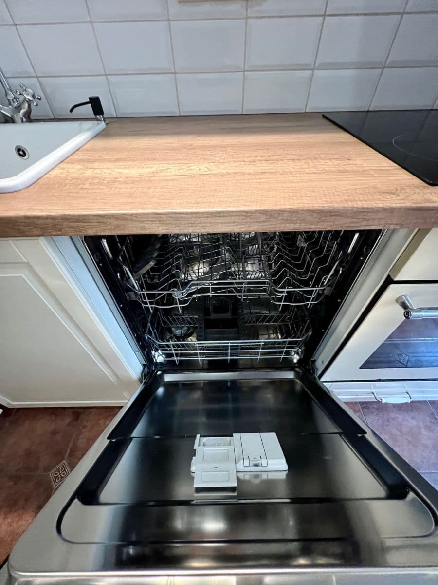 Prenájom bytu 65 m², Ostrovní, Praha, Praha Prenájom bytu 65 m², Ostrovní, Praha, Praha