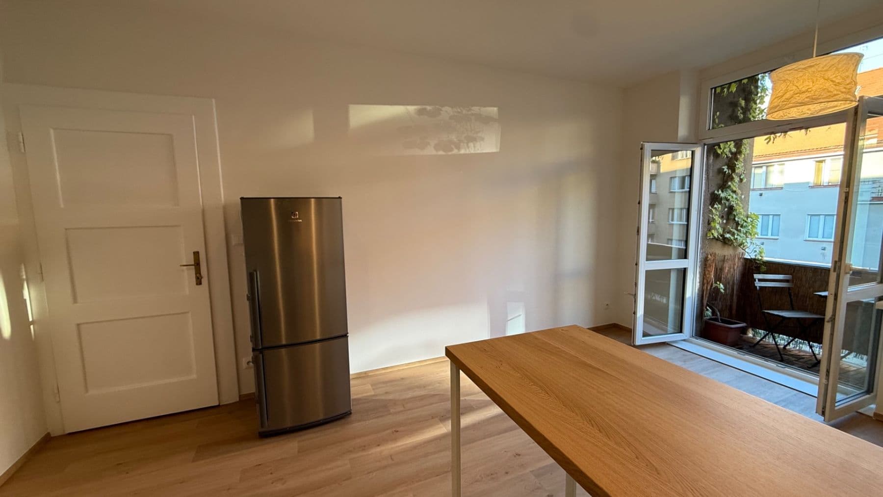 Prenájom bytu 2-izbový 48 m², Koulova, Praha, Praha Prenájom bytu 2-izbový 48 m², Koulova, Praha, Praha