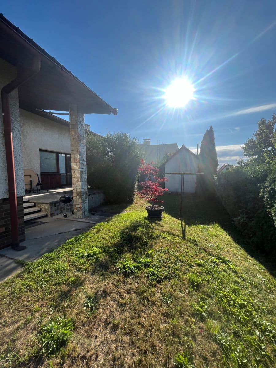 Predaj domu 211 m², pozemek 814 m², K Blahobytu, Srch, Pardubický kraj Predaj domu 211 m², pozemek 814 m², K Blahobytu, Srch, Pardubický kraj