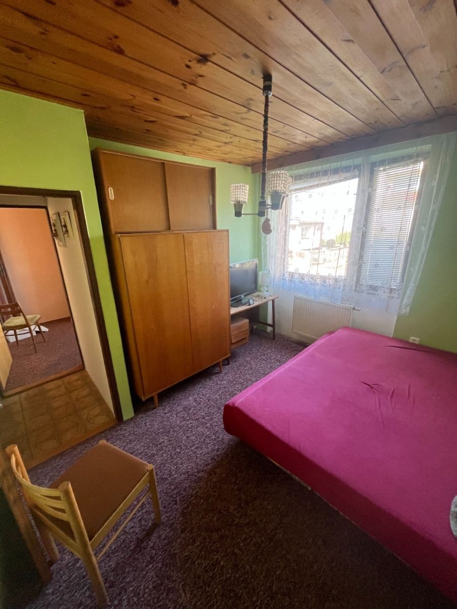 Predaj domu 211 m², pozemek 814 m², K Blahobytu, Srch, Pardubický kraj Predaj domu 211 m², pozemek 814 m², K Blahobytu, Srch, Pardubický kraj