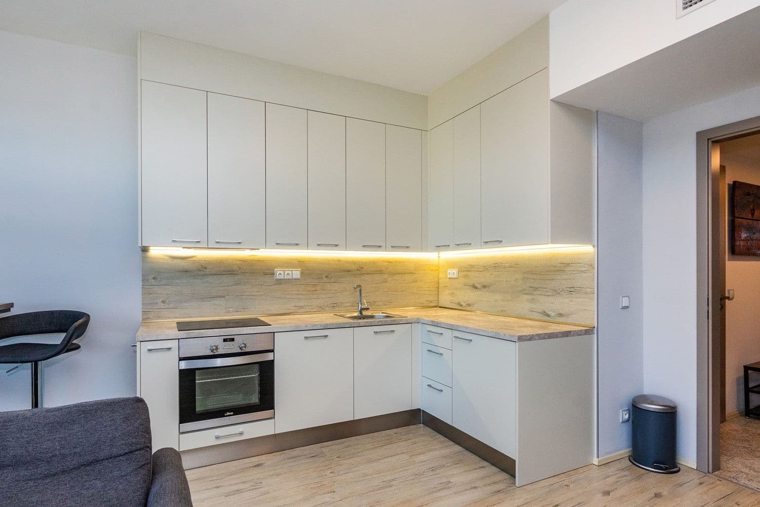 Prenájom bytu 2-izbový 56 m², Na Zámecké, Praha, Praha Prenájom bytu 2-izbový 56 m², Na Zámecké, Praha, Praha