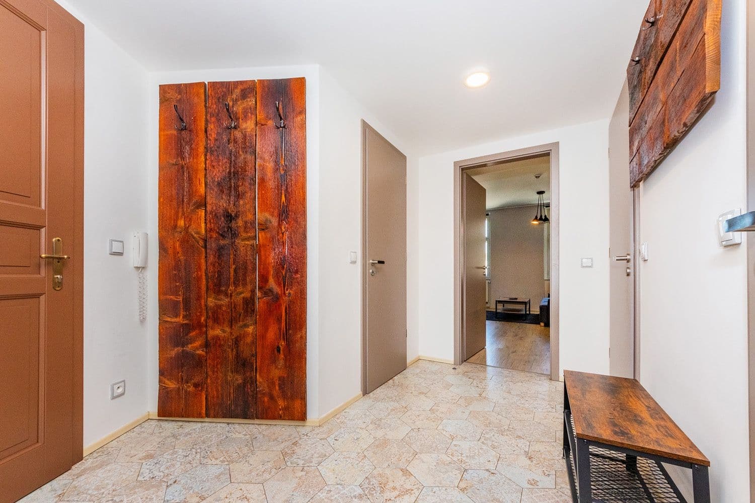 Prenájom bytu 2-izbový 56 m², Na Zámecké, Praha, Praha Prenájom bytu 2-izbový 56 m², Na Zámecké, Praha, Praha
