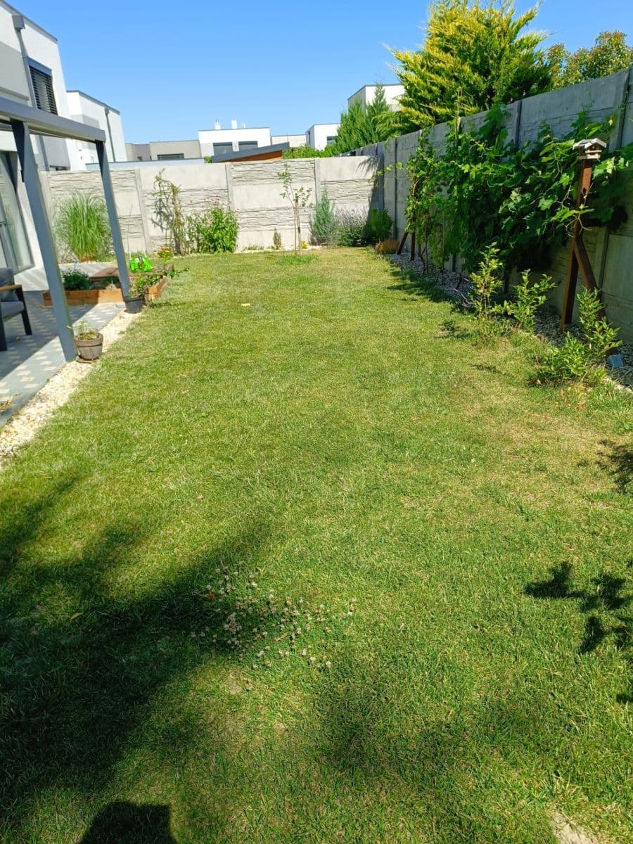Predaj domu 82 m², pozemek 380 m², Topoľová, Rovinka, Bratislavský kraj Predaj domu 82 m², pozemek 380 m², Topoľová, Rovinka, Bratislavský kraj
