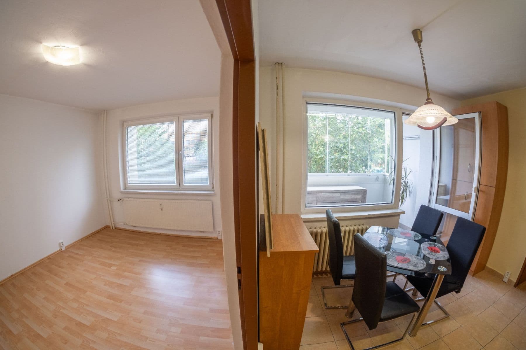 Predaj bytu 3-izbový 71 m², U Koupaliště, Karlovy Vary, Karlovarský kraj Predaj bytu 3-izbový 71 m², U Koupaliště, Karlovy Vary, Karlovarský kraj
