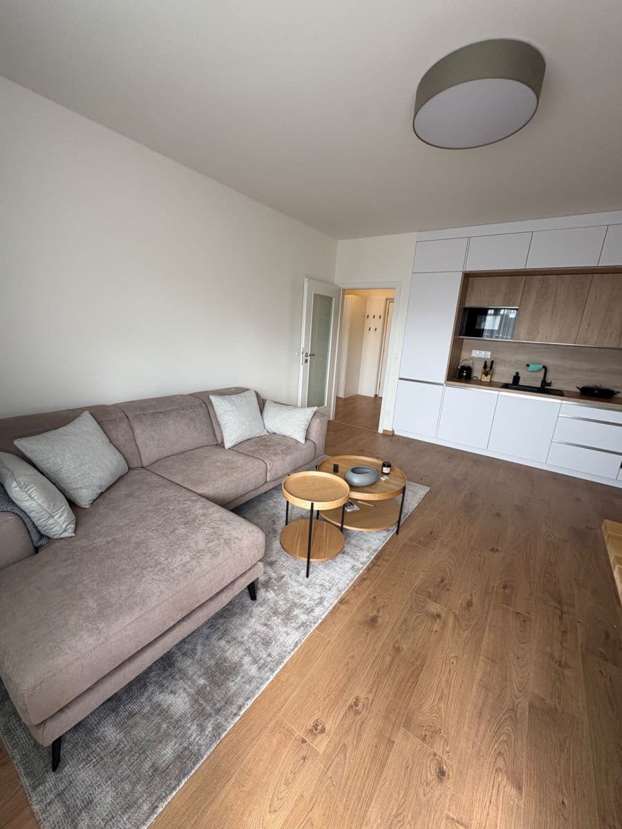 Prenájom bytu 2-izbový 52 m², Sedlářova, Praha, Praha Prenájom bytu 2-izbový 52 m², Sedlářova, Praha, Praha