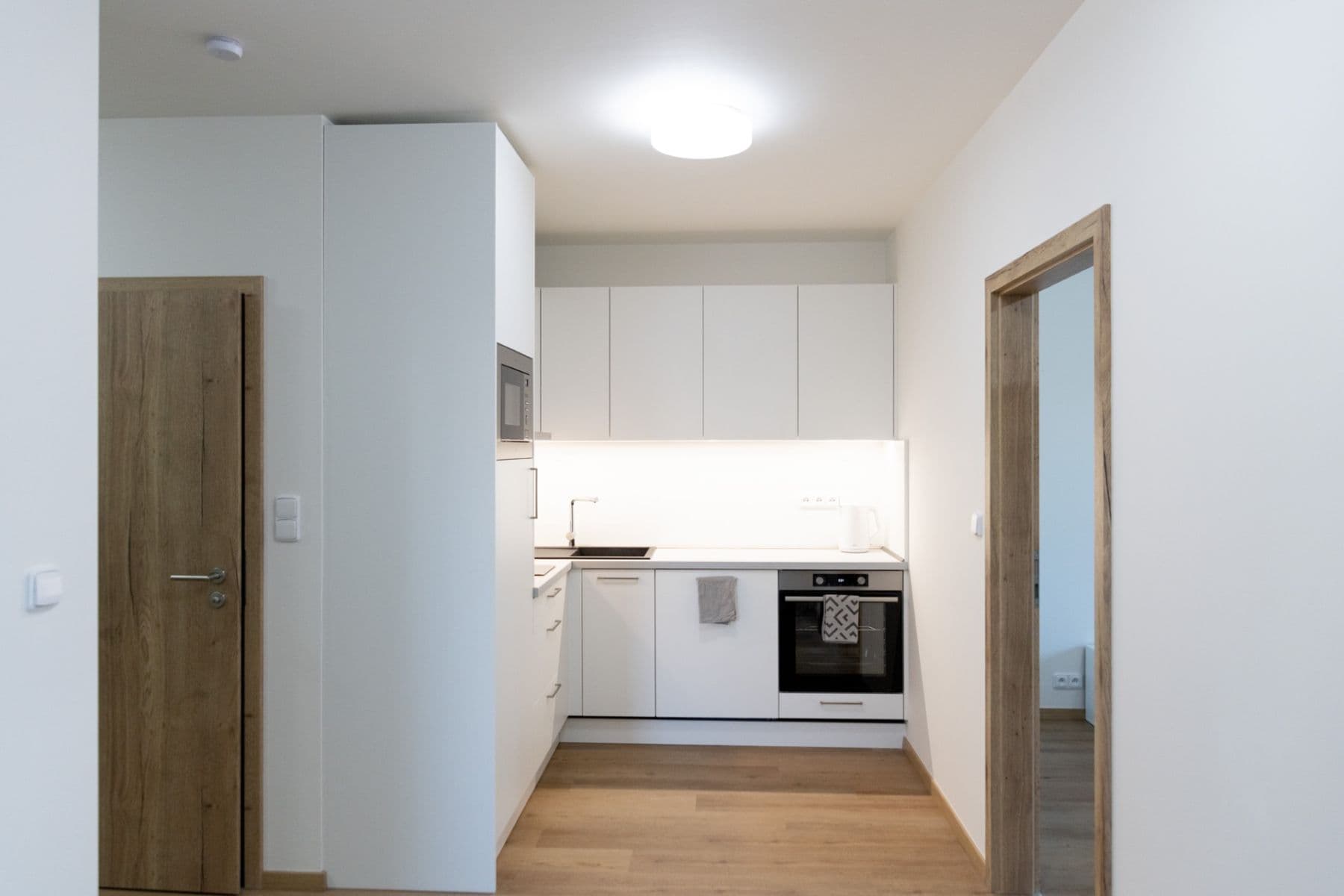 Prenájom bytu 2-izbový 65 m², Nad Stráněmi, Zlín, Zlínský kraj Prenájom bytu 2-izbový 65 m², Nad Stráněmi, Zlín, Zlínský kraj