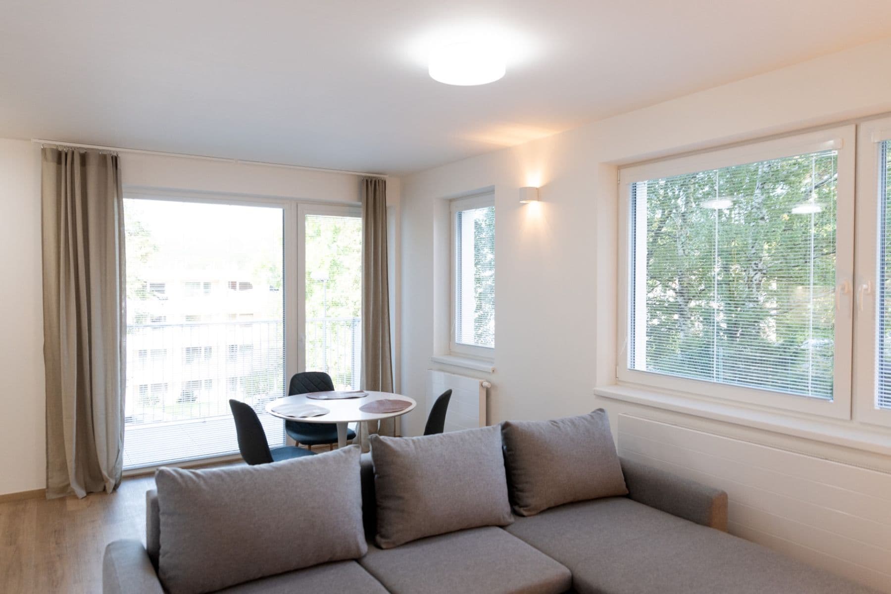 Prenájom bytu 2-izbový 65 m², Nad Stráněmi, Zlín, Zlínský kraj Prenájom bytu 2-izbový 65 m², Nad Stráněmi, Zlín, Zlínský kraj