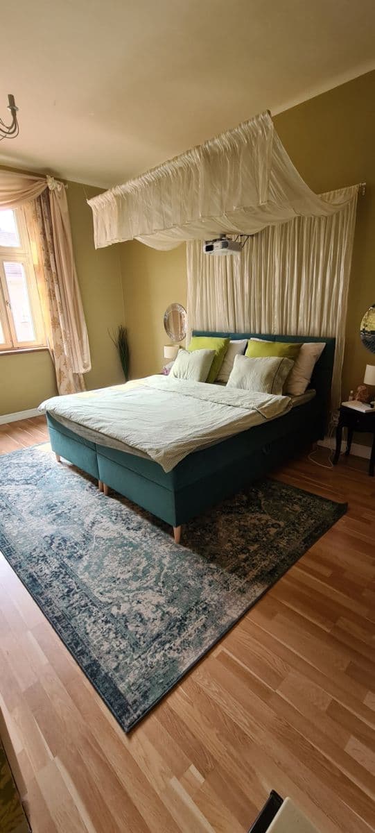 Prenájom bytu 3-izbový 69 m², Nuselská, Praha, Praha Prenájom bytu 3-izbový 69 m², Nuselská, Praha, Praha
