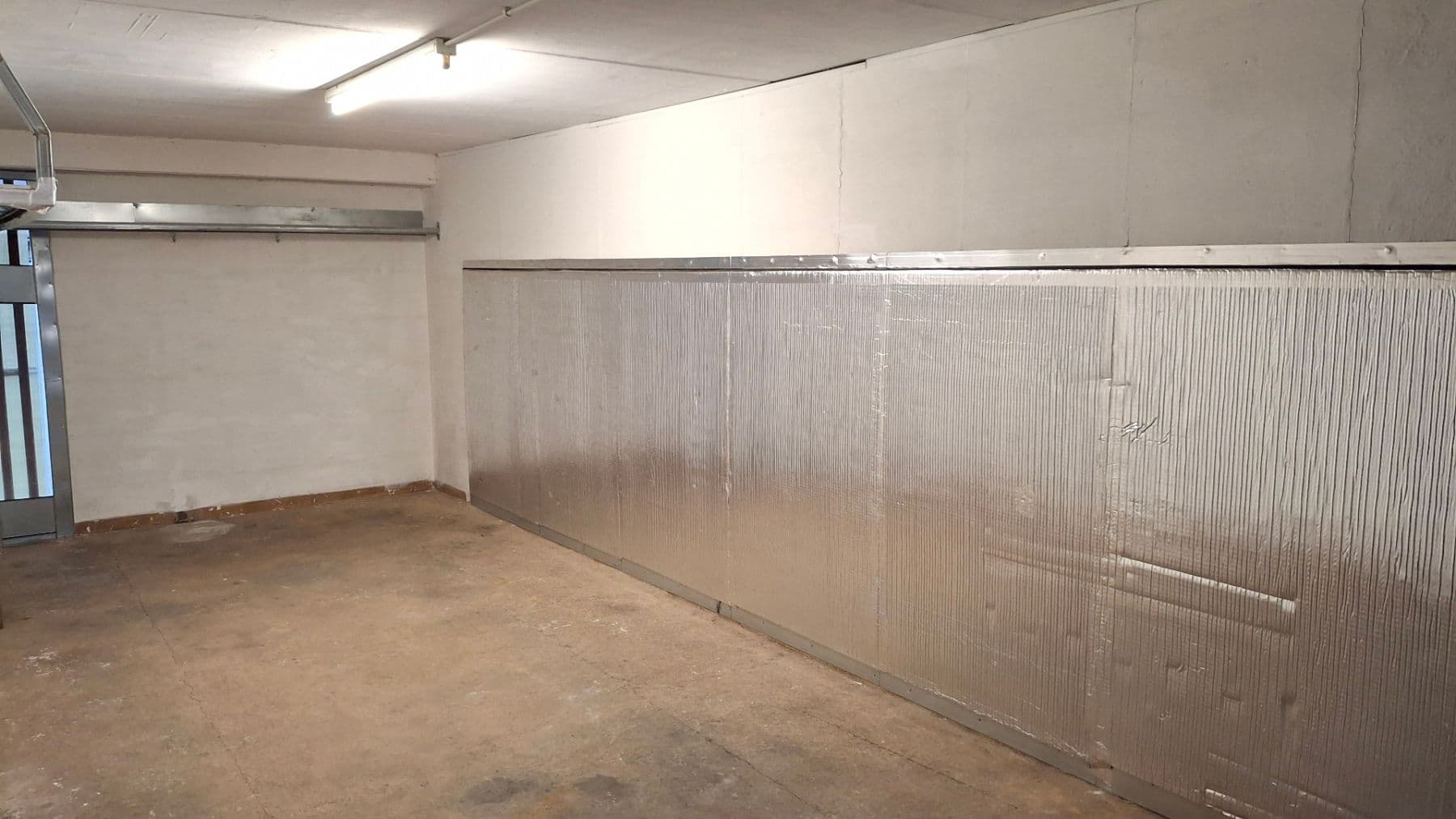 Predaj garáže 18 m², Pavrovského, Praha, Praha Predaj garáže 18 m², Pavrovského, Praha, Praha