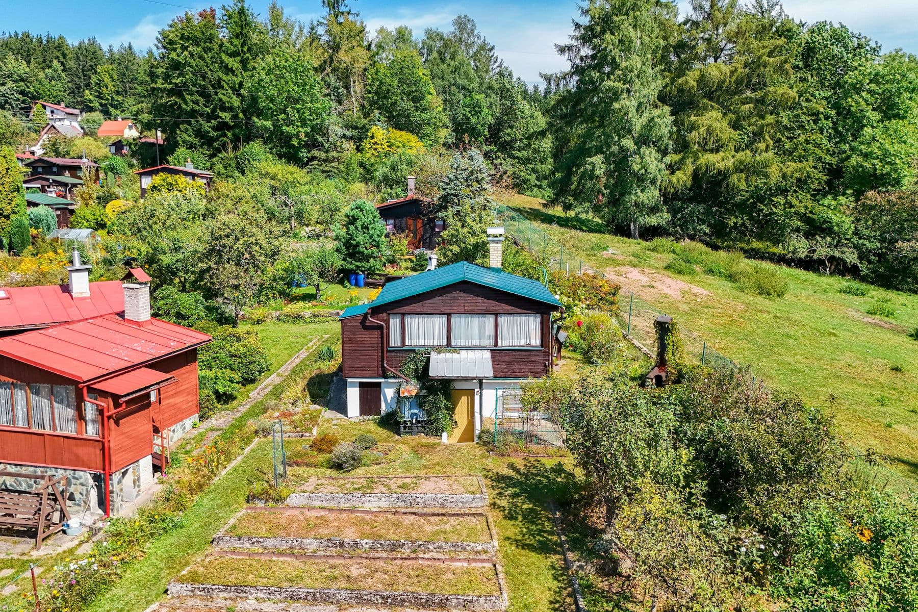 Predaj rekreačného objektu 25 m², pozemek 422 m², Pod Lesem, Jablonec nad Nisou, Liberecký kraj Predaj rekreačného objektu 25 m², pozemek 422 m², Pod Lesem, Jablonec nad Nisou, Liberecký kraj