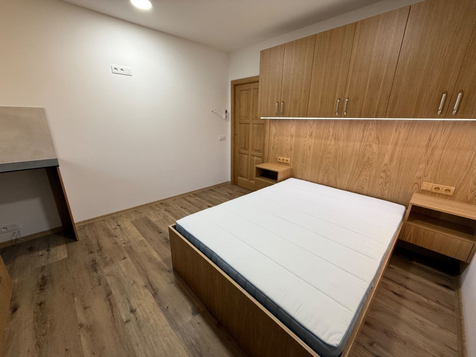 Prenájom bytu 1-izbový 24 m², Josefa Houdka, Praha, Praha Prenájom bytu 1-izbový 24 m², Josefa Houdka, Praha, Praha