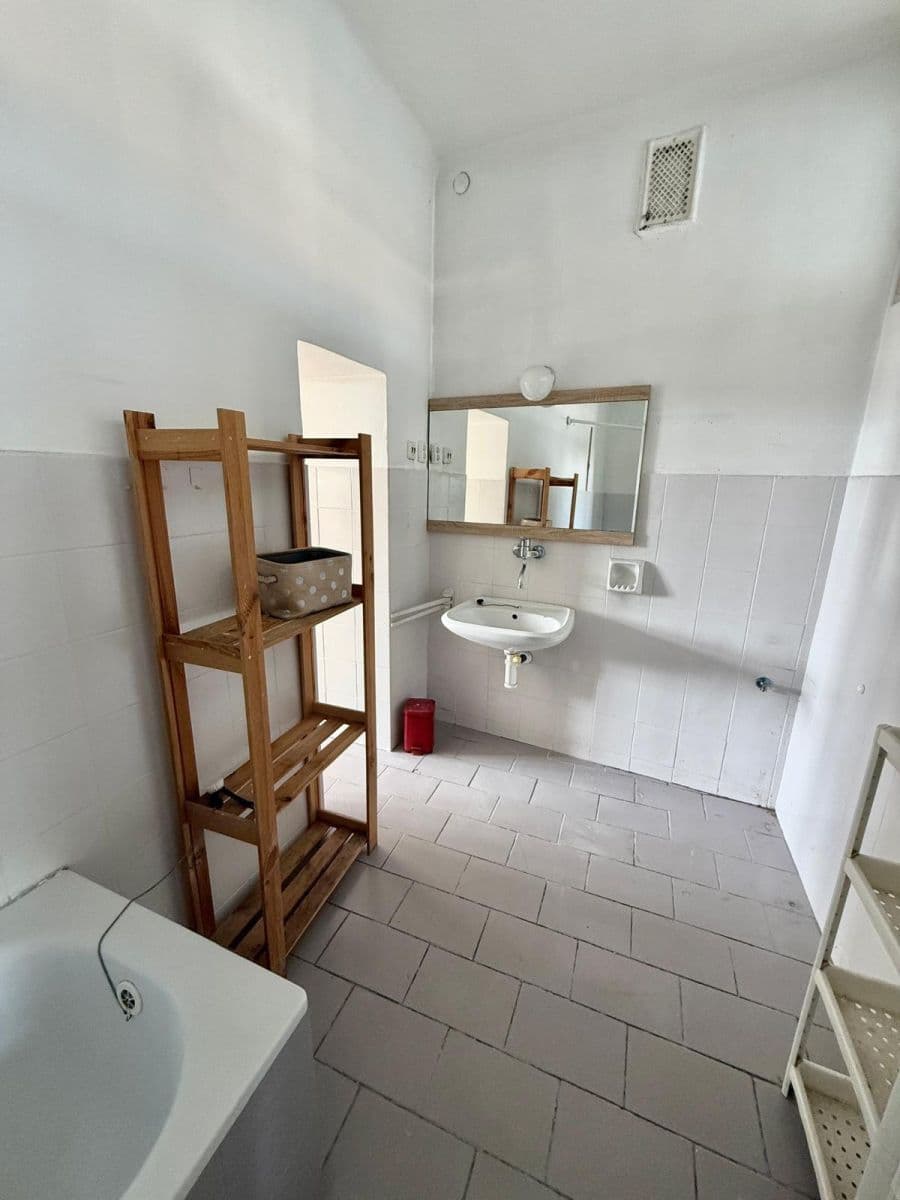 Prenájom bytu 4-izbový 138 m², Skořepka, Brno, Jihomoravský kraj Prenájom bytu 4-izbový 138 m², Skořepka, Brno, Jihomoravský kraj